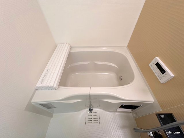 プレサンス塚本ミッドネクスト 仲介手数料無料の浴室