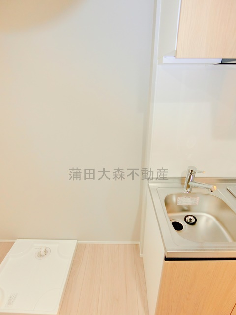 Lilas Terrace西糀谷(リラ　テラス西糀谷のキッチン|洗濯機置き場　冷蔵庫置き場