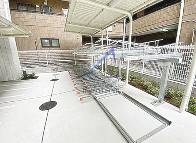 GENOVIA板橋west green veilのその他共用部分|駐輪場です。