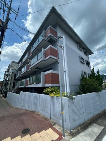 芦屋市宮塚町のアパート