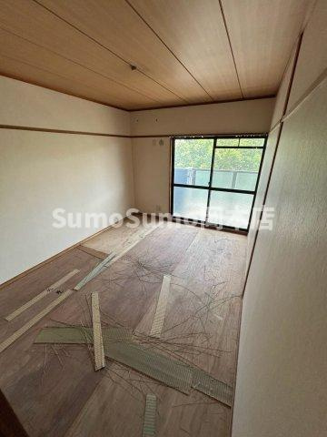 芦屋市宮塚町のアパートの洋室|ゆったりした洋室です