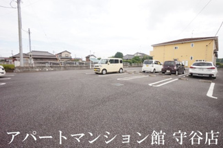 【駐車場】 | ヴェルサン・カメリアⅡ