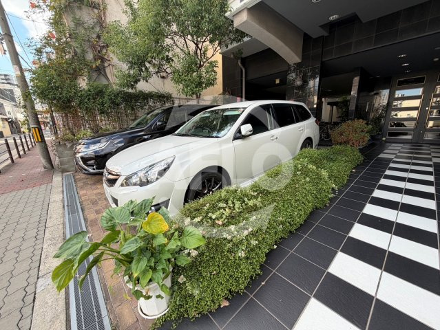 アクティコートクリスタル京橋の駐車場|アクティコートクリスタル京橋　駐車場