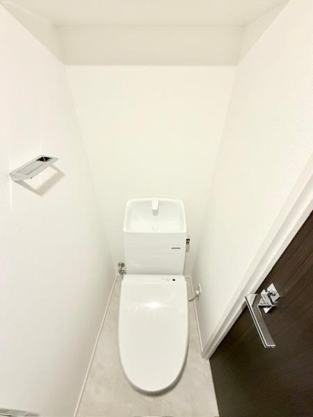 ＣＯＭＰＯＳＩＴＥ　大井町　ＨＩＬＬＴＯＰのトイレ|清潔感のあるトイレです