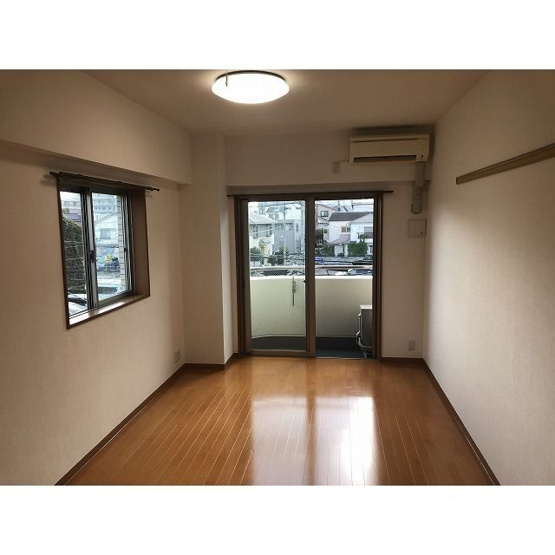 【居間・リビング】エステート目黒本町