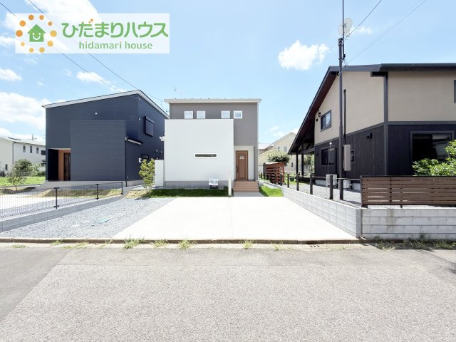 【駐車場】 | つくば市小野川　新築戸建　1号棟 | マイホームなら駐車場代がかかりません！しかも、自宅の駐車場で洗車ができます！今までコイン洗車に行っていた手間も省けて、節約にもつながります(^^♪