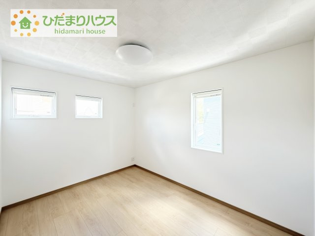 【洋室】 | つくば市小野川　新築戸建　1号棟 | 机にベットを置けば子供部屋の完成です！