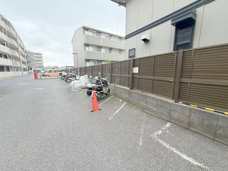 ダイアパレス八千代緑が丘のその他共用部分|共用部・バイク置き場