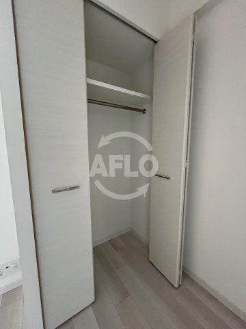 エスレジデンス新大阪リッシュの収納|S-RESIDENCE新大阪Rish　クローゼット