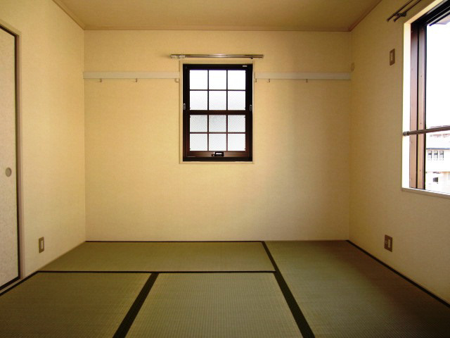 【和室】 | ラフォーレ野出Ｂ棟