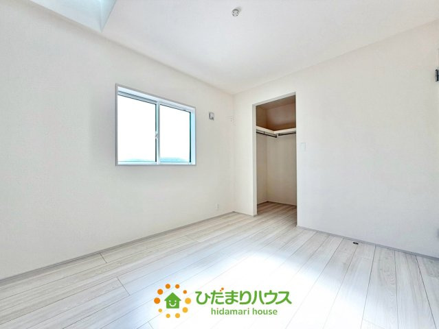 蓮田市関山3丁目　新築一戸建て　01の収納