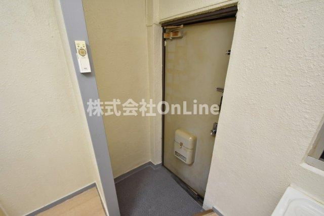 長栄寺第５コープの玄関