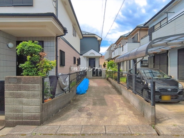 所沢市下安松　中古一戸建　～リフォーム実施～の駐車場