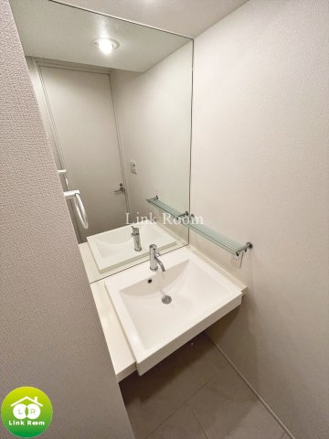 コンフォリア南砂町の洗面所