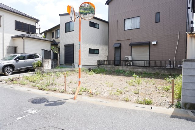 草加市新里町 新築分譲住宅の外観
