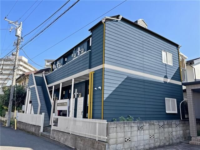 相模原市南区上鶴間本町８丁目のアパートの外観