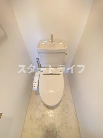 大阪市東淀川区東中島１丁目の賃貸マンションのトイレ
