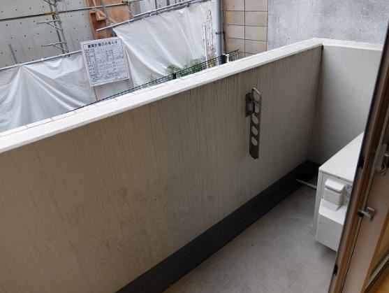 レナトゥス四谷のバルコニー|別室参考写真