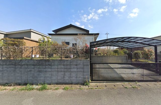 大網白里市みどりが丘2　平屋中古戸建の駐車場|平成26年1月築 4SLDK平屋 車3台可能 リビング約20帖 カーポート付 都市ガス上下水 