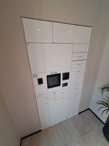 レア・オリナのその他共用部分|宅配BOX