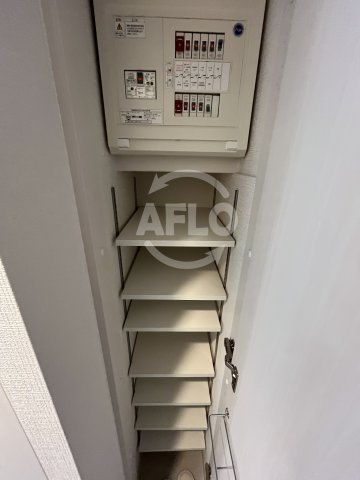 エスリードレジデンス大阪ウエストコートの内装|エスリードレジデンス大阪ウエストコート　シューズボックス
