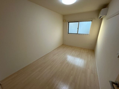 【寝室】 | プライムス