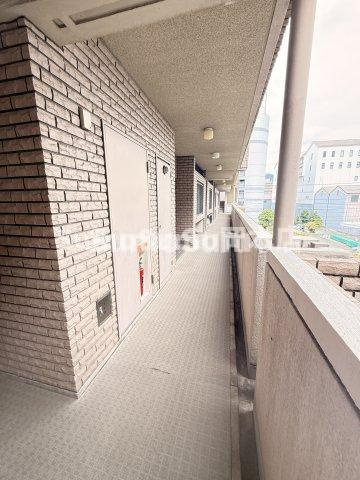 アーデンコート住吉川のロビー|毎日通るロビーはこのようになっています