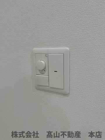 ネオラ　レイ　マテリアAの設備