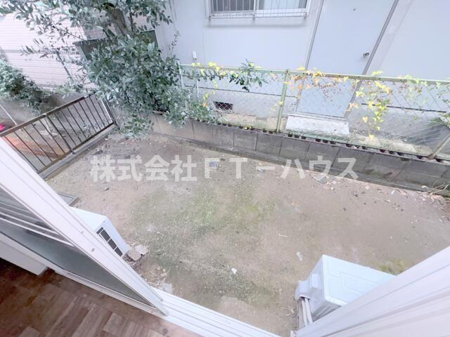 ジュネス行徳の庭