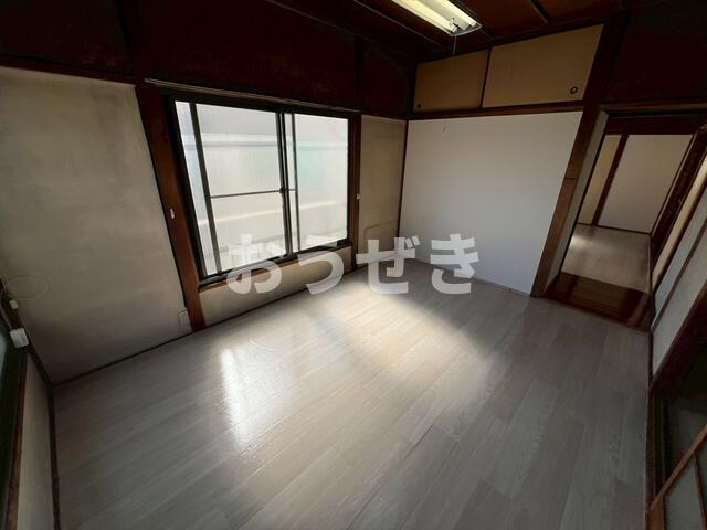 ラテール白幡南町の居間・リビング