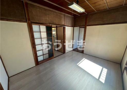 ラテール白幡南町の和室