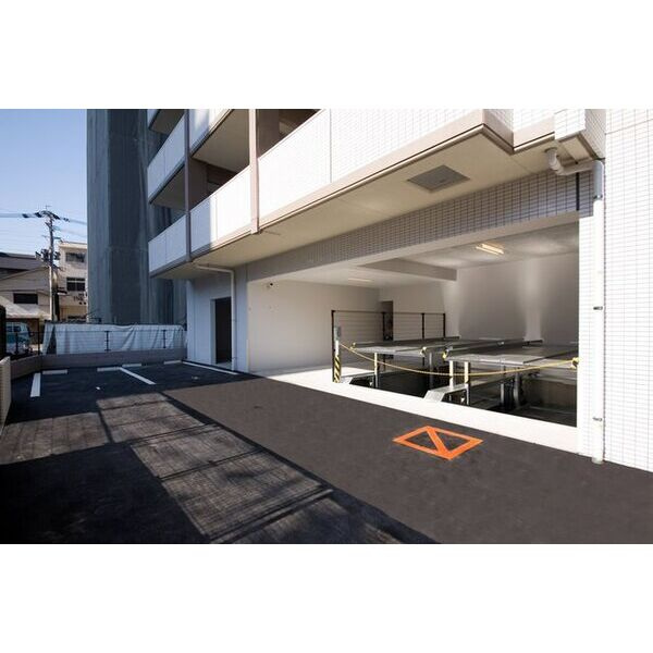 プレスタイル博多駅南　春住小学校区の駐車場|プレスタイル博多駅南