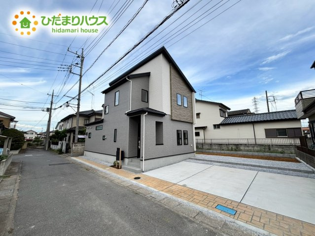 鴻巣市松原4丁目　新築戸建　ブルーミング01の前面道路含む現地写真