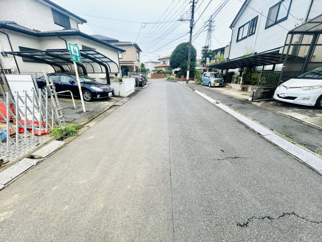 グラファーレ成田市吾妻1丁目9期の前面道路含む現地写真|8月30日撮影