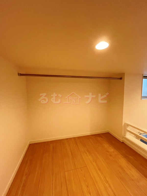 福岡市南区井尻１丁目のアパートの収納