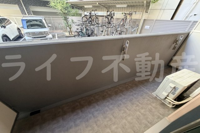 La luce長堀橋のバルコニー