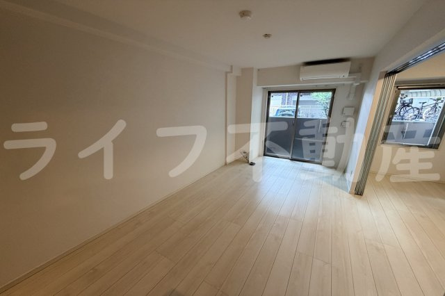 La luce長堀橋の居間・リビング