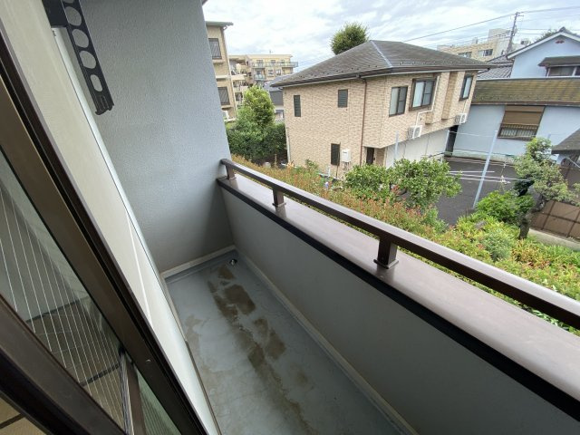 調布市下石原１丁目のテラスのバルコニー|※別号室参考写真です