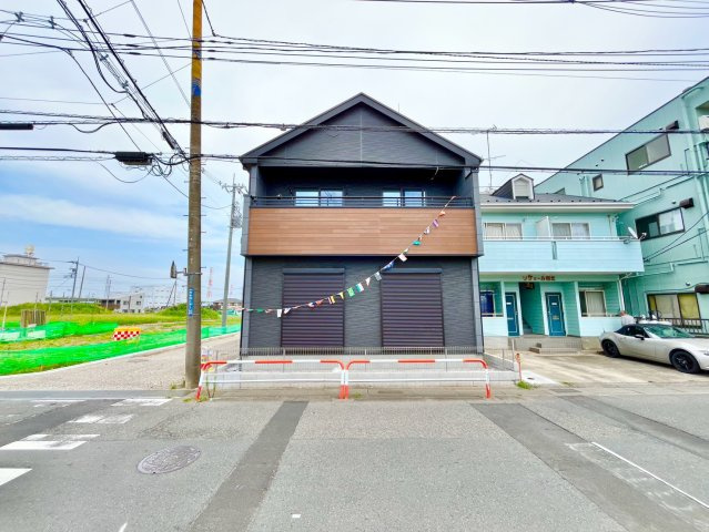 【仲介手数料無料】和光市新倉3期―新築分譲住宅―限定1棟の前面道路含む現地写真|機能、品質、安全性など、建築・環境に求められる基本的な要件はもちろん、暮らしへの提案をも含んだ全体的な質の高さを感じて頂ける筈です。是非一度、現地をご覧になってみてください。