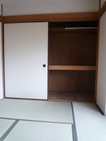 五十嵐ビルの収納