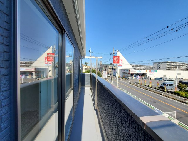 三郷市　花和田　新築戸建　全2棟のバルコニー|施工例です