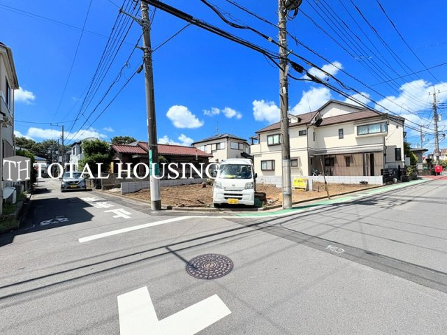 【前面道路含む現地写真】 | 府中市西府町1丁目　新築戸建　全3棟