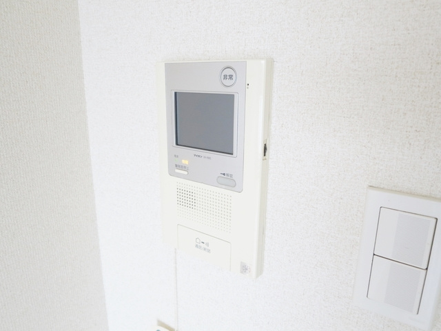 江戸川区西小岩１丁目の賃貸マンションのセキュリティ|TVモニター付きインターホンです！