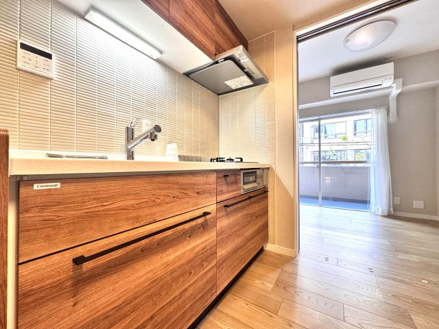 日暮里ダイヤモンドマンションのキッチン|ドキドキの新生活も、安心してスタート。ぴったりの住まいを見つけませんか？クランディアが一緒に住まい選びをサポートします‼　まずは、お気軽にお問合せください　＃クランディア