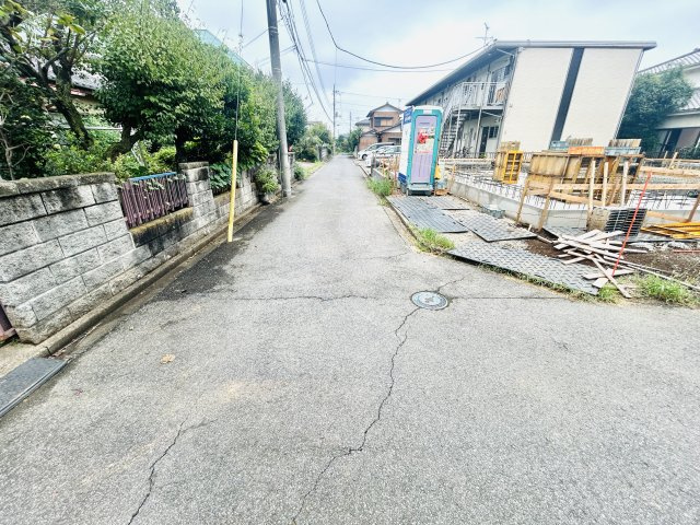 グラファーレ成田市並木町3期の前面道路含む現地写真|8月30日撮影
