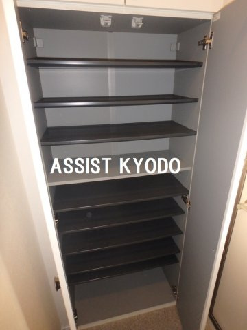 ウィング成城の収納