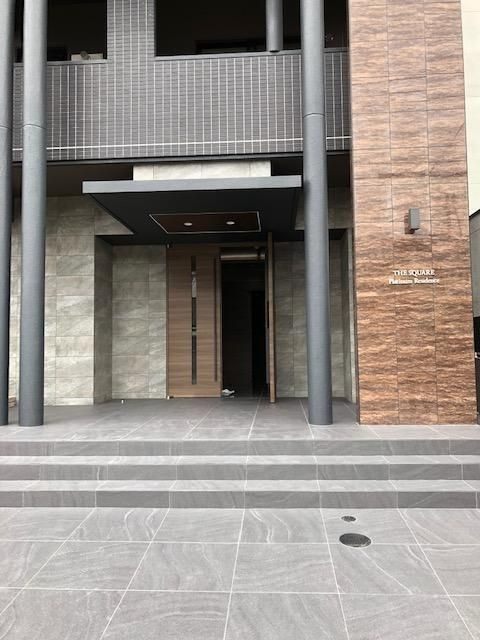 THE SQUARE・Platinum Residenceのエントランス