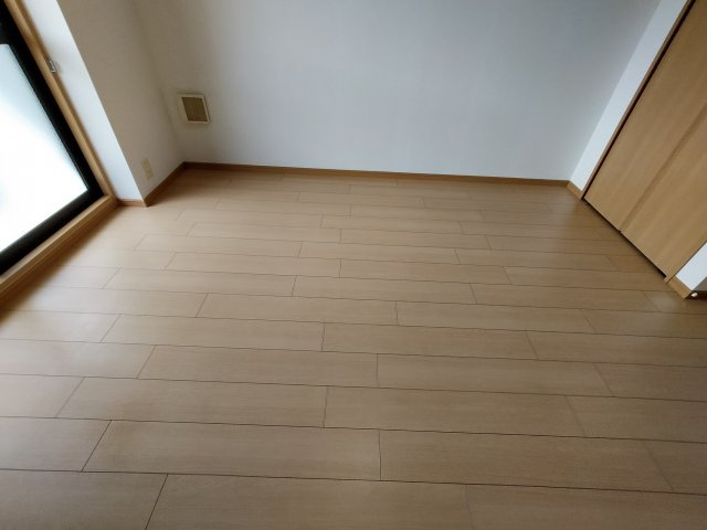 【寝室】 | ネオ・グランツ高井田