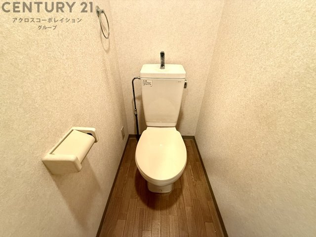 シンプルで掃除のしやすいトイレです！