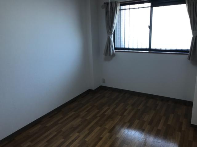 【寝室】フォレスト壱番館